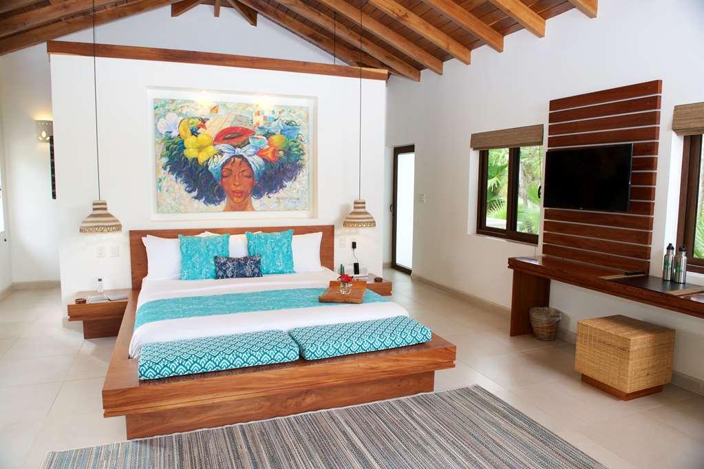 Naia Resort And Spa Seine Bight Village Habitación foto